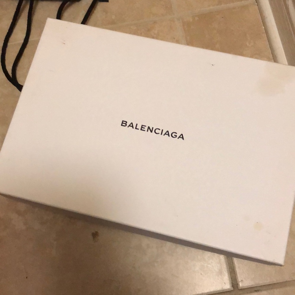 Balenciaga shoe box